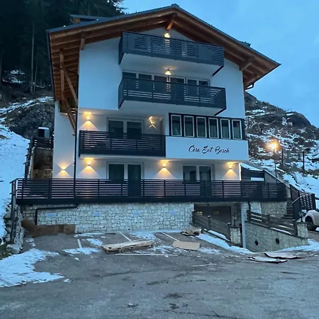 Cesa Sot Bosch Apartment Canazei