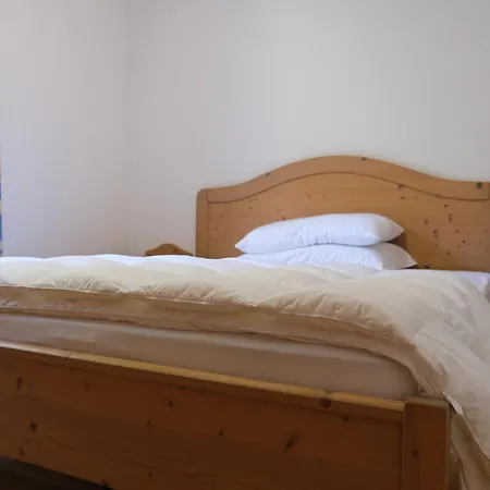 Cesa Sot Bosch Apartment Canazei